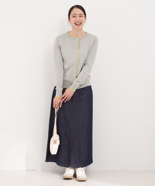 SHOO・LA・RUE（シューラルー）の「配色がコーデのアクセントに レイヤード風クルーカーディガン（カーディガン/ボレロ・レディース・アイボリー系4/ブルー系その他6/グレー系その他5・01/02/03/04）」の10枚目の写真