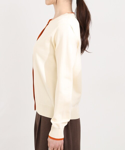 SHOO・LA・RUE（シューラルー）の「配色がコーデのアクセントに レイヤード風クルーカーディガン（カーディガン/ボレロ・レディース・アイボリー系4/ブルー系その他6/グレー系その他5・01/02/03/04）」の17枚目の写真