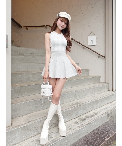 Darich(ダーリッチ)の「ギンガムチェックプリーツニットミニワンピース(ワンピース・レディース・ピンク/ブラック/グレー・FREE/FL)」の8枚目の写真