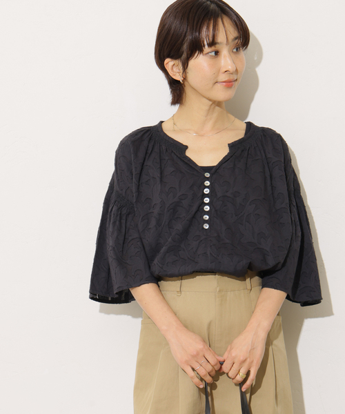 JOURNAL STANDARD relume(ジャーナルスタンダード レリューム)の「コットンジャガードブラウス(シャツ/ブラウス・レディース・ブラック/ホワイト/イエロー・FREE)」の4枚目の写真