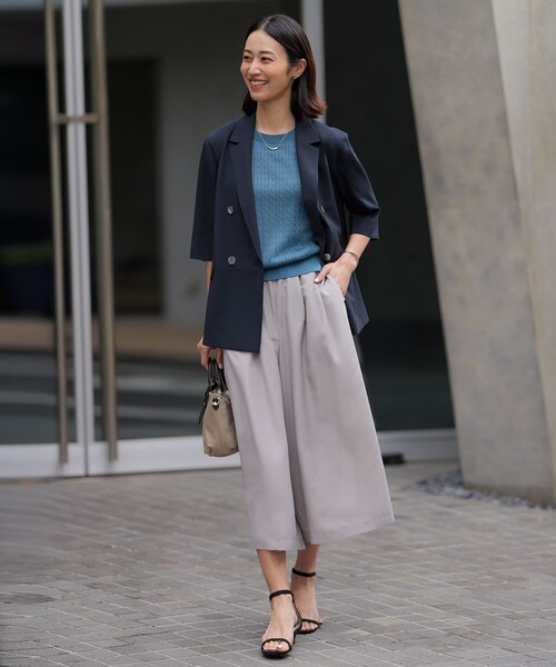 J.PRESS Ladies(J.プレス レディス)の「BREEZ COOL トロ ハーフスリーブ ダブル ジャケット(テーラードジャケット・レディース・ベージュ系/ネイビー系・XS)」の5枚目の写真