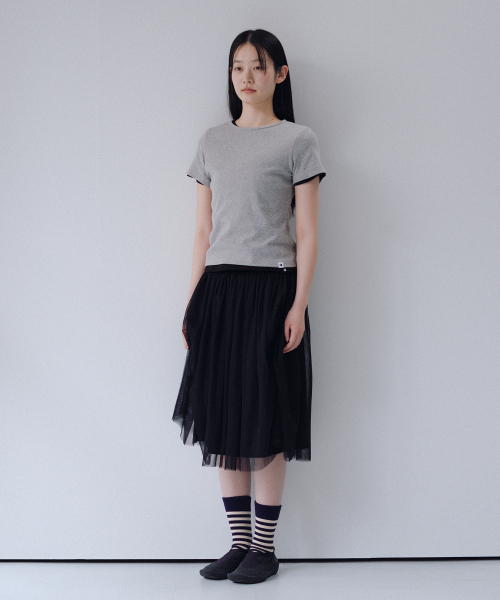 OHESHIO(オヘシオ)の「BASIC SLIM RIBBED T-SHIRT, MELANGE GRAY(Tシャツ/カットソー・レディース・その他・FREE)」の3枚目の写真