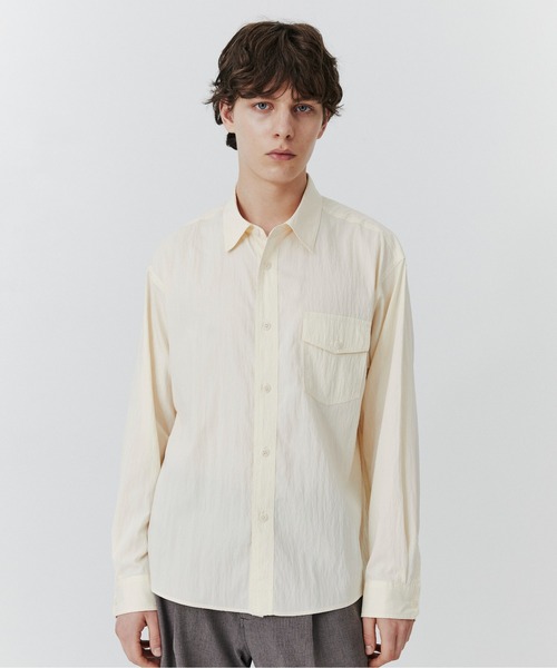 PUBLIC TOKYO(パブリックトウキョウ)の「ソフトタイプライターイージーシャツ /春服/シアー(シャツ/ブラウス・メンズ・アイボリー/サックスブルー・1/2)」の5枚目の写真