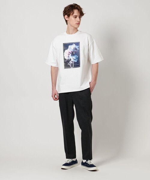A DAY IN THE LIFE UNITED ARROWS(アデイインザライフユナイテッドアローズ)の「アクロマティック フラワープリント カットソー<A DAY IN THE LIFE>(Tシャツ/カットソー・メンズ・ダークグレー/ホワイト・M/L)」の4枚目の写真