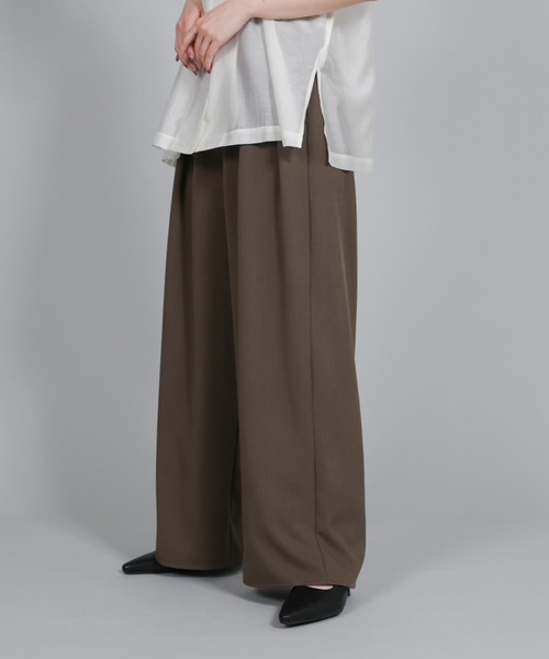 select MOCA Et(セレクトモカエト)の「【Et】Crepe Wide Tuck Pants(スラックス・レディース・ブラウン/ベージュ/ブラック・FREE)」の17枚目の写真
