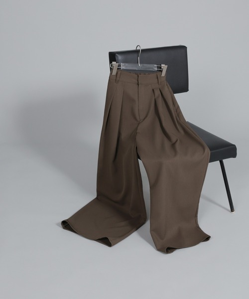 select MOCA Et(セレクトモカエト)の「【Et】Crepe Wide Tuck Pants(スラックス・レディース・ブラウン/ベージュ/ブラック・FREE)」の21枚目の写真