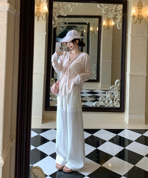 Ritzy(リッツィー)の「ボーダーシアーVネックカーディガン(カーディガン/ボレロ・レディース・ピンク/サックスブルー・M/L)」の14枚目の写真