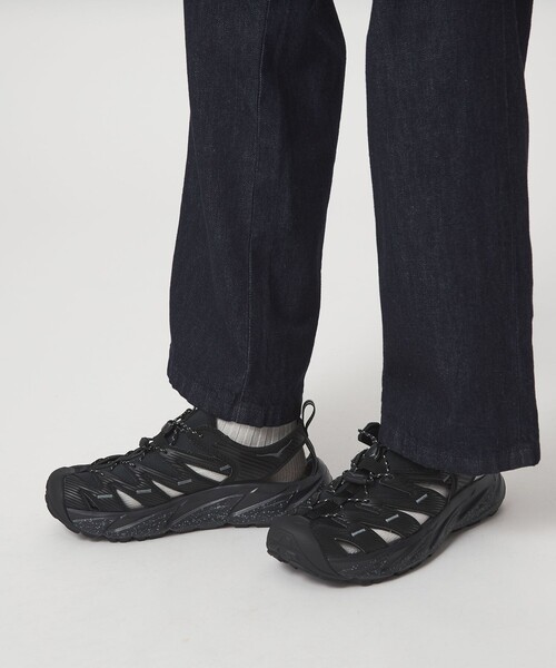 HOKA(ホカ)の「<HOKA> ホパラ スニーカー(スニーカー・メンズ・ブラック・27cm/28cm/26cm)」の3枚目の写真