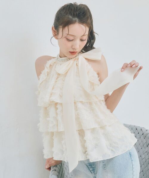 MAJESTIC LEGON（マジェスティックレゴン）の「アメスリティアードブラウス（シャツ/ブラウス・レディース・ホワイト系その他2/アイボリー/ブラック/ホワイト系その他・MEDIUM）」の2枚目の写真