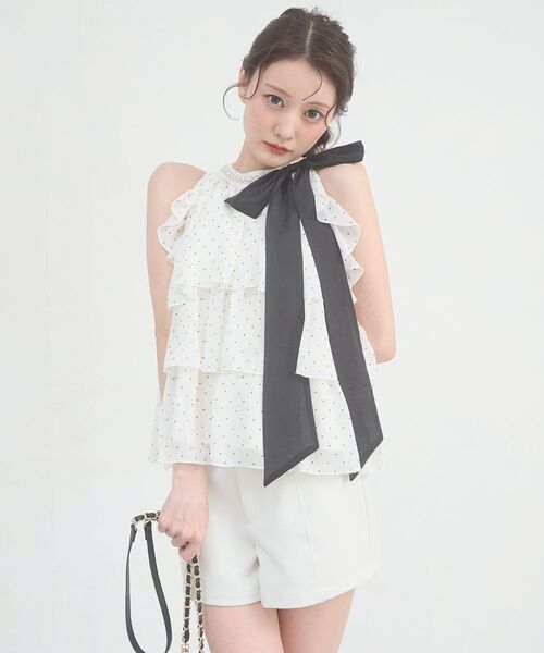 MAJESTIC LEGON（マジェスティックレゴン）の「アメスリティアードブラウス（シャツ/ブラウス・レディース・ホワイト系その他2/アイボリー/ブラック/ホワイト系その他・MEDIUM）」の15枚目の写真