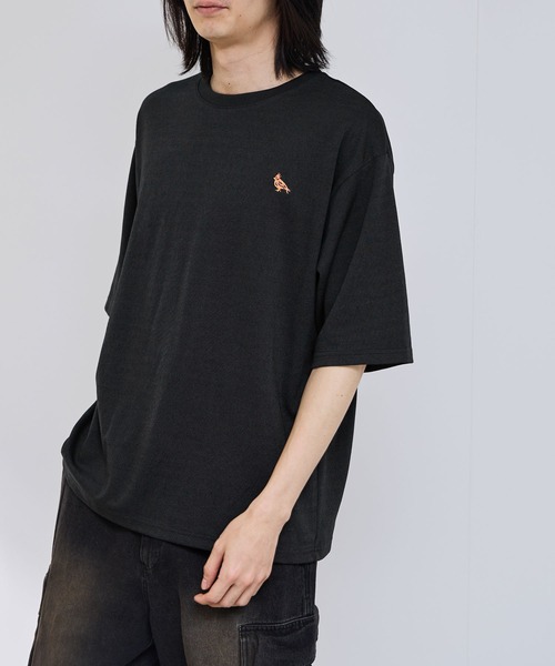 Mac-House(マックハウス)の「【 REALSTANDARD/リアルスタンダード 】UV 接触冷感 速乾 タフラク ワンポイント刺繍プリントTシャツ(Tシャツ/カットソー・メンズ・ブラック/グレイッシュベージュ/オフホワイト/ブラウン・M/L/XL/S)」の5枚目の写真