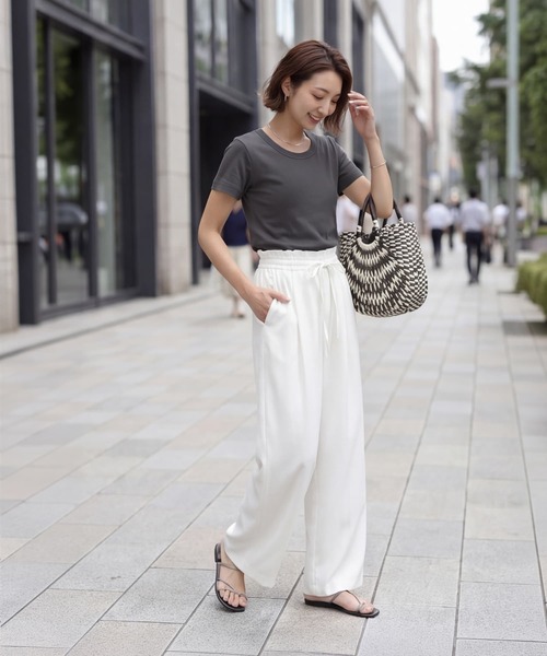 STYLE DELI(スタイルデリ)の「【Made in JAPAN】フライス半袖カットソートップス(Tシャツ/カットソー・レディース・ホワイト/ブラック/チャコールグレー/イエロー・M)」の9枚目の写真