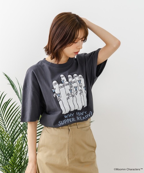 MOOMIN(ムーミン)の「【ムーミン】 【綿100%のしっかりした生地】オリジナルデザイン キャラクター刺繍Tシャツ リトルミイ ニョロニョロ 大人カジュアル ユニセックス(Tシャツ/カットソー・メンズ・ベージュ系その他2/ホワイト系その他/ブラック系その他2/ブルー系その他・SMALL/LARGE/MEDIUM)」の21枚目の写真