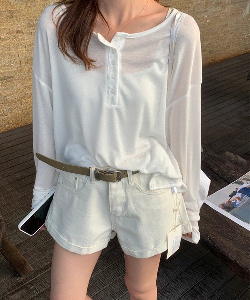 LYEON(リヨン)の「オーバーサイズシアーヘンリーネックロンT(Tシャツ/カットソー・レディース・ブラック/グレー/オフホワイト・FREE)」の6枚目の写真