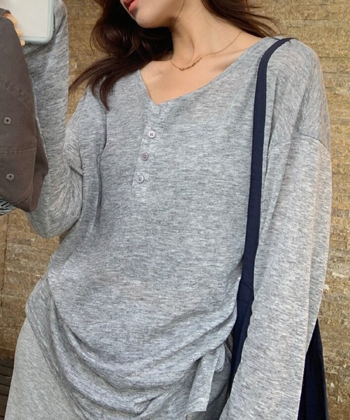 LYEON(リヨン)の「オーバーサイズシアーヘンリーネックロンT(Tシャツ/カットソー・レディース・ブラック/グレー/オフホワイト・FREE)」の13枚目の写真