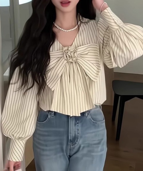 Flugge(フラッジー)の「リボンモチーフストライプブラウス(シャツ/ブラウス・レディース・アイボリー・LARGE/MEDIUM)」の5枚目の写真