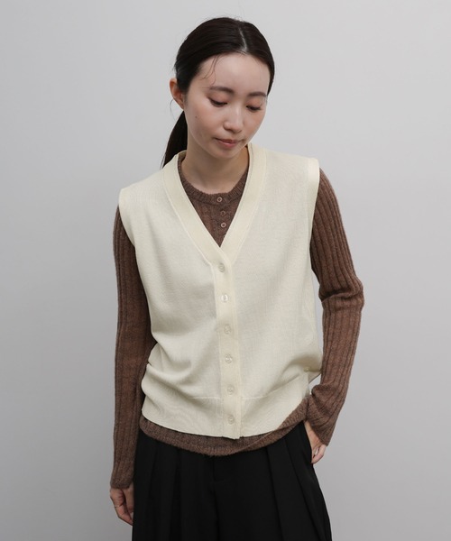 select MOCA Et(セレクトモカエト)の「【Et】Knit wrap vest(ベスト・レディース・チャコールグレー/ブラウン/アイボリー・FREE)」の3枚目の写真