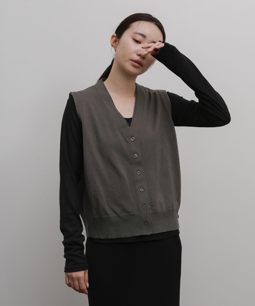 select MOCA Et(セレクトモカエト)の「【Et】Knit wrap vest(ベスト・レディース・チャコールグレー/ブラウン/アイボリー・FREE)」の7枚目の写真