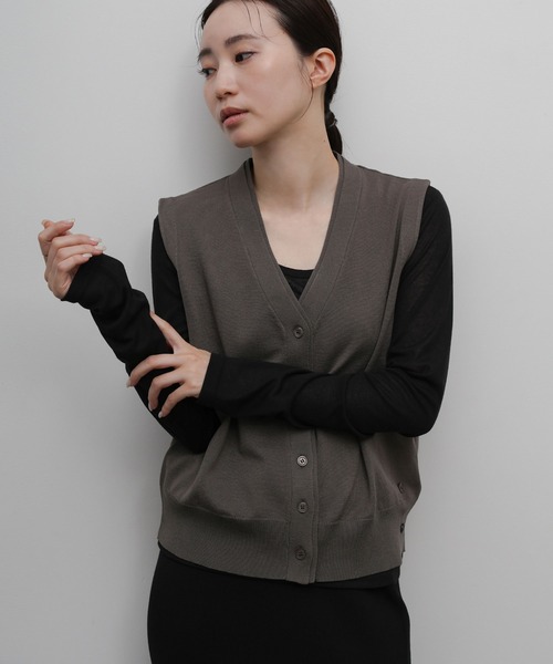 select MOCA Et(セレクトモカエト)の「【Et】Knit wrap vest(ベスト・レディース・チャコールグレー/ブラウン/アイボリー・FREE)」の9枚目の写真