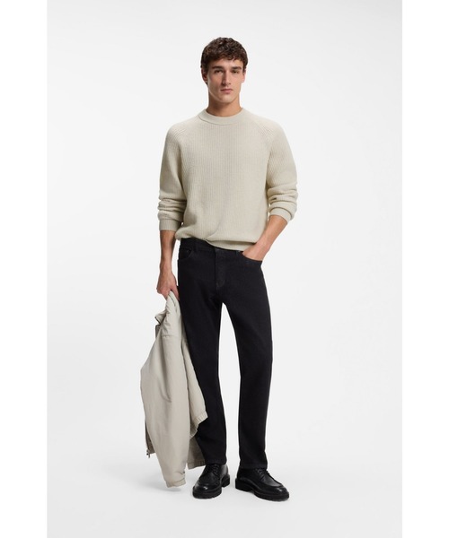 BOSS(ボス)の「【オンライン限定】リラックスフィット セーター ジグザグ リブニット(ニット/セーター・メンズ・ライトベージュ・XL/L/XXL)」の3枚目の写真