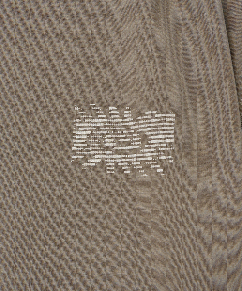 INTEMPOMOOD(インテンポムード)の「ネットワークストリートTシャツ : 2カラー(Tシャツ/カットソー・メンズ・ネイビー/ベージュ・MEDIUM/LARGE)」の10枚目の写真