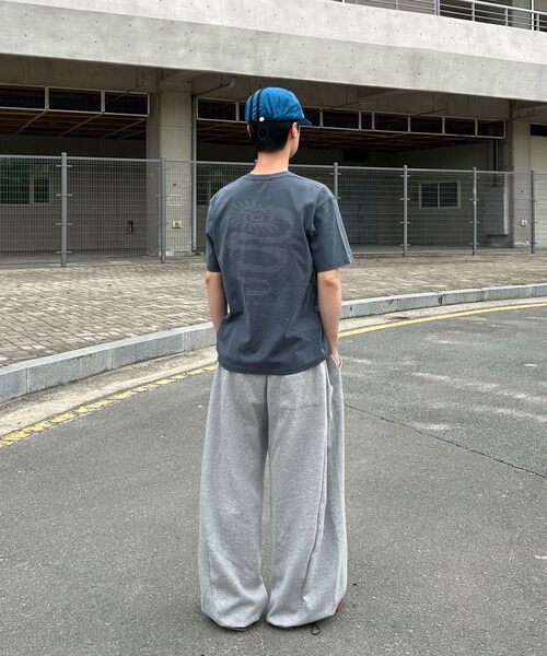 INTEMPOMOOD(インテンポムード)の「ネットワークストリートTシャツ : 2カラー(Tシャツ/カットソー・メンズ・ネイビー/ベージュ・MEDIUM/LARGE)」の20枚目の写真