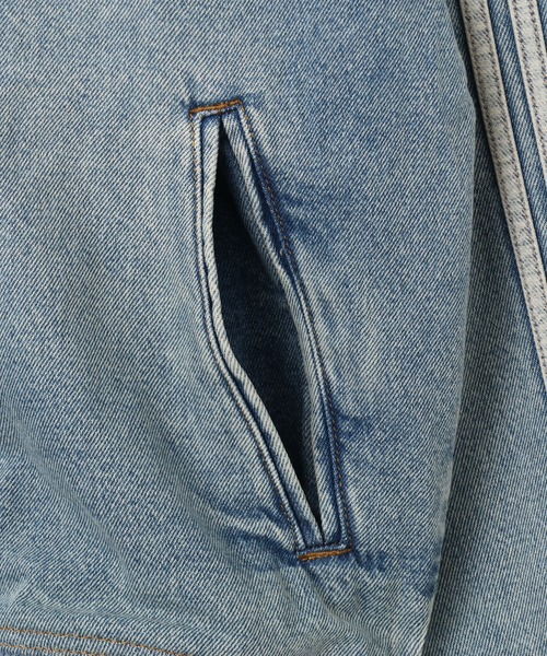 adidas(アディダス)の「adidas FIREBIRD ADICOLOR DENIM TRACK TOP / アディダス ファイヤーバード アディカラー デニム トラックトップ(デニムジャケット・メンズ・ライトインディゴブルー・M/L/XL/XXL/S/3XL)」の6枚目の写真