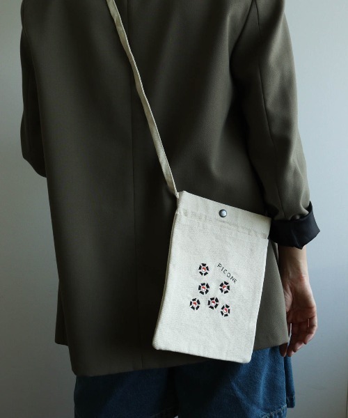 CASA PICONE(カーサピッコーネ)の「刺繍ミニサコッシュ(ショルダーバッグ・レディース・B/C/H/I/D/G/A/F/J/E・FREE)」の13枚目の写真