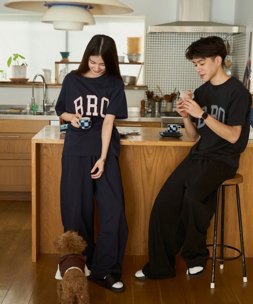 BROKEN BASE(ブロークンベース)の「BRO Logo Sweat Pants / BRO ロゴスウェットパンツ(スウェットパンツ・メンズ・ブラック/ネイビー・SMALL/MEDIUM/LARGE)」の7枚目の写真