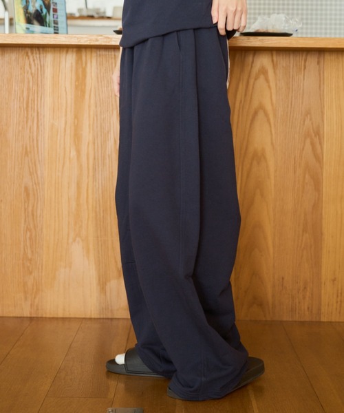 BROKEN BASE(ブロークンベース)の「BRO Logo Sweat Pants / BRO ロゴスウェットパンツ(スウェットパンツ・メンズ・ブラック/ネイビー・SMALL/MEDIUM/LARGE)」の9枚目の写真