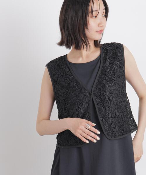 NANO universe(ナノユニバース)の「刺繍レースショートジレ(シャツ/ブラウス・レディース・ホワイト/ベージュ/ブラック・FREE)」の4枚目の写真