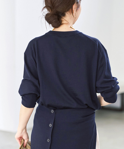 Spick & Span(スピックアンドスパン)の「《新色有り / 追加》18G クルーネックプルオーバー(ニット/セーター・レディース・ネイビー/レッド/ブラウン系その他・FREE)」の17枚目の写真