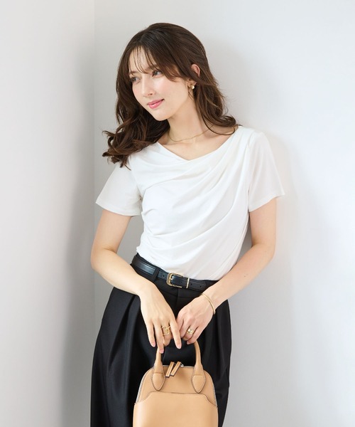 Futier land(フューティアランド)の「【接触冷感/UVカット】ドレープ半袖カットソー(Tシャツ/カットソー・レディース・ホワイト/ブラック/ミント/モカ・FREE)」の11枚目の写真