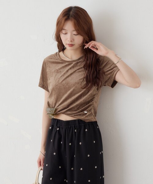 mystic(ミスティック)の「ベロアTシャツ(Tシャツ/カットソー・レディース・ピンク/アイボリー/ブラック/ブラウン・FREE)」の7枚目の写真