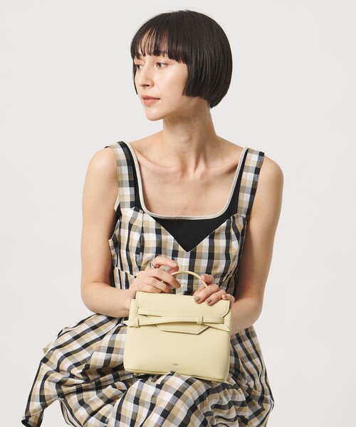 tov(トーヴ)の「<TOV>MIMI バッグ MINI(ハンドバッグ・レディース・クリーム/ブラック・FREE)」の3枚目の写真