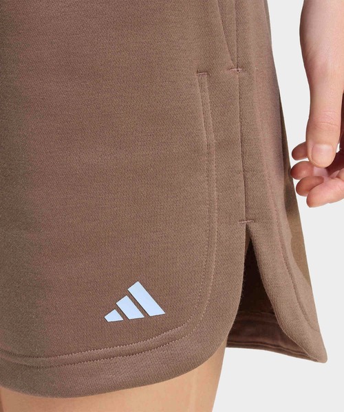 adidas(アディダス)の「スリーストライプス スタジオ フリース ルーズ ショーツ / ハーフパンツ / アディダス adidas(その他パンツ・レディース・ブラウン・XX-LARGE/LARGE/MEDIUM/SMALL/X-LARGE)」の4枚目の写真