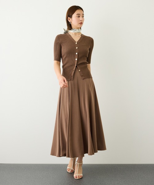 ROPE'(ロペ)の「ROPE'リバイバル シルクタイスカーフ/26AW(バンダナ/スカーフ・レディース・オレンジ/カーキ/オフホワイト・FREE)」の14枚目の写真
