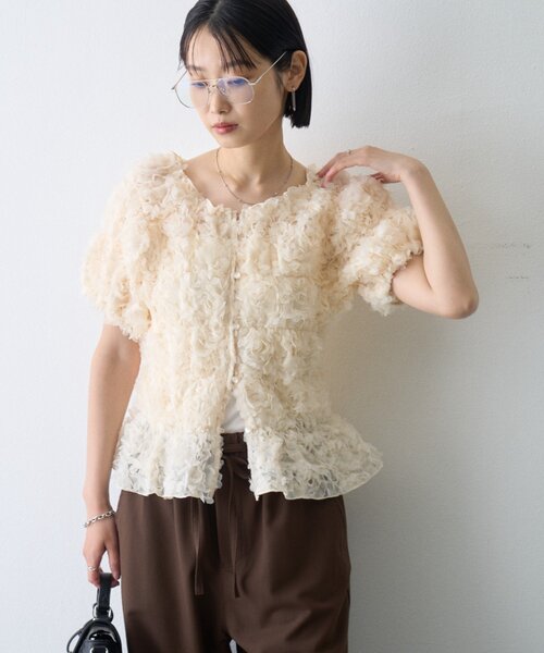CIAOPANIC TYPY（チャオパニックティピー）の「∴クシュクシュチュールボリュームスリーブトップス（シャツ/ブラウス・レディース・ブラック/ブラウン/アイボリー・ONE SIZE）」の5枚目の写真