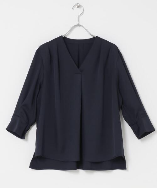 URBAN RESEARCH ROSSO WOMEN(アーバンリサーチ ロッソ)の「シルキーツイルVネックブラウス(シャツ/ブラウス・レディース・ミント/オフホワイト/ネイビー・FREE)」の4枚目の写真