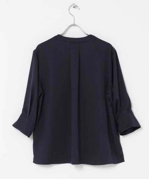 URBAN RESEARCH ROSSO WOMEN(アーバンリサーチ ロッソ)の「シルキーツイルVネックブラウス(シャツ/ブラウス・レディース・ミント/オフホワイト/ネイビー・FREE)」の7枚目の写真