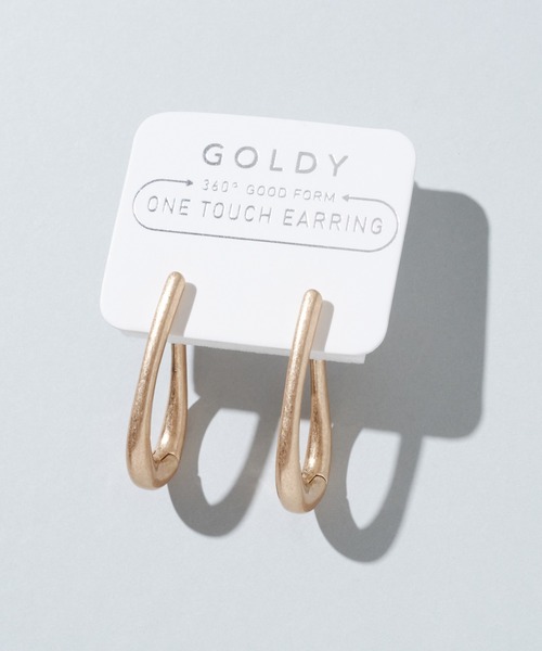 GOLDY（ゴールディ）の「ニュアンス オーバル フープ ワンタッチ イヤリング（イヤリング・レディース・ゴールド系その他/ゴールド/シルバー/シルバー系その他・FREE）」の11枚目の写真