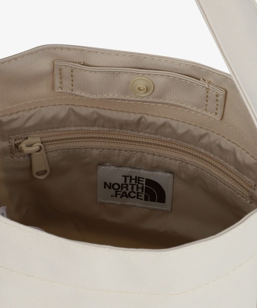 THE NORTH FACE(ザノースフェイス)の「【韓国限定・日本未入荷】THE NORTH FACE WL TRIG BAG MINI / ノースフェイス ホワイトレーベル トリッグバッグミニ ワンポイントロゴ ミニトートバッグ / バケットバッグ(トートバッグ・メンズ・ブラック/ブルー・FREE)」の10枚目の写真