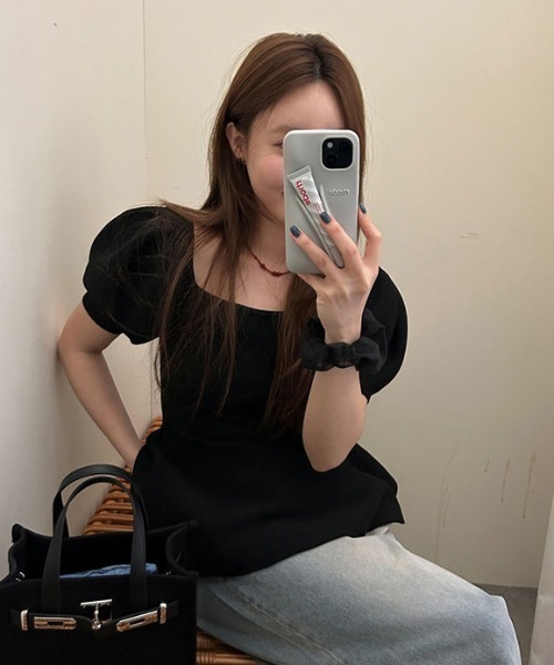 FAVORITO(ファヴォリート)の「オフショルダー半袖トップス(その他トップス・レディース・ブラック/モカ・F)」の16枚目の写真