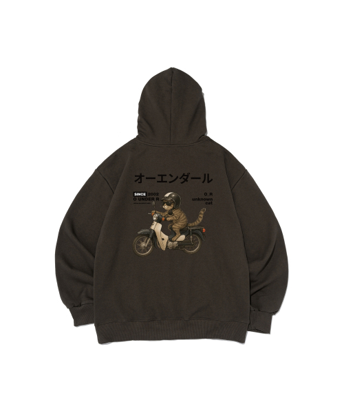 OUNDERR（オアンダーアール）の「[起毛選択] RIDING BIKE CAT オーバーサイズ フードパーカー (カーキ)（パーカー・レディース・その他・SMALL/MEDIUM/LARGE/X-LARGE/S/M/L/XL）」の3枚目の写真