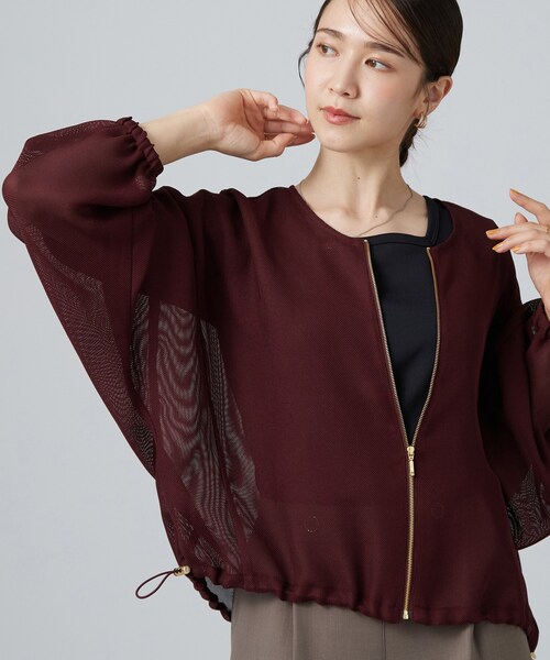 SHOO・LA・RUE(シューラルー)の「【通気性〇/セットアップ可/洗濯機可】メッシュドルマン ジップブルゾン(ブルゾン・レディース・ボルドー/ブラウン系/オフホワイト/ブラック・00)」の1枚目の写真