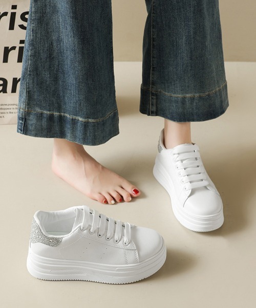 Miniministore(ミニミニストア)の「厚底スニーカー白 かかとラインストーン靴(スニーカー・レディース・シルバー/ゴールド/ブラック・23.0cm/22.5cm/24.5cm/24.0cm/23.5cm)」の1枚目の写真