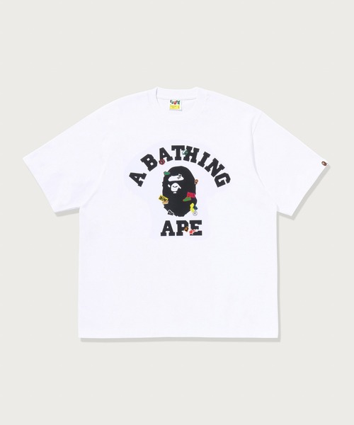 A BATHING APE(アベイシングエイプ)の「BAPE STICKER COLLEGE RELAXED FIT TEE(Tシャツ/カットソー・メンズ・ブラック/ホワイト/イエロー/グリーン・MEDIUM/X-LARGE/XX-LARGE/SMALL/LARGE)」の2枚目の写真