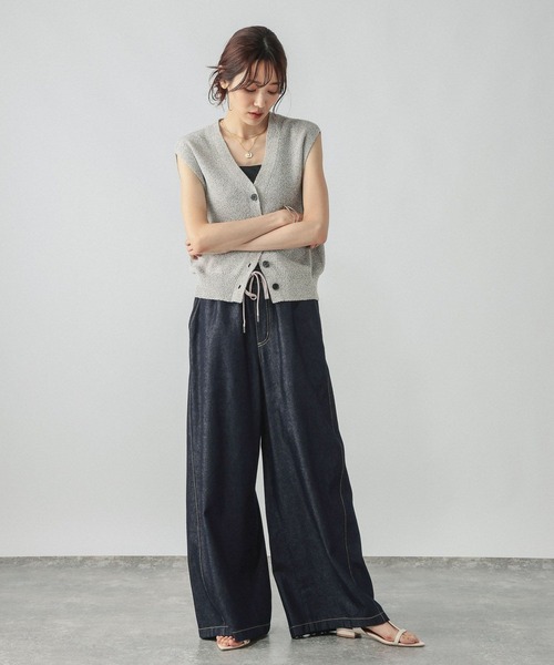 GLOBAL WORK(グローバルワーク)の「GOODデニムバギーワイドパンツ/821879(デニムパンツ・レディース・ブルー/ネイビー/ブラック・SMALL/MEDIUM/LARGE)」の9枚目の写真