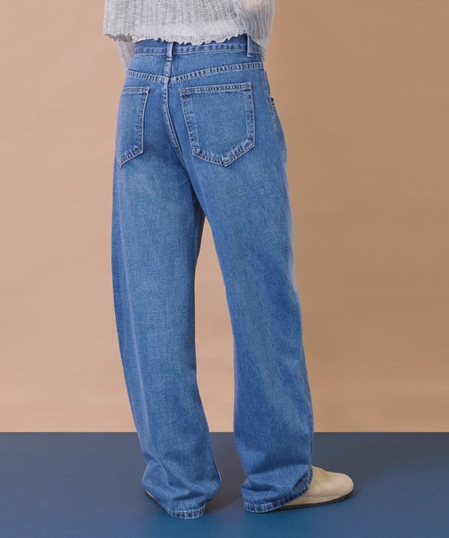 anap mimpi(アナップミンピ)の「ベーシックデニムカーブパンツ(その他パンツ・レディース・ブルー/ライトブルー・S/M)」の16枚目の写真