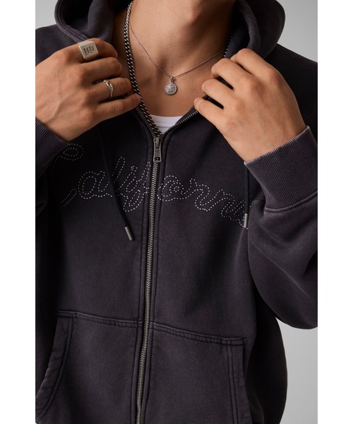 GUESS JEANS(ゲスジーンズ)の「GUESS JEANS Chain Stitch Zip Hoodie パーカー ジップアップ(パーカー・メンズ・ブラック・MEDIUM/LARGE/XX-LARGE/X-LARGE/SMALL)」の3枚目の写真
